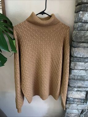 Vintage Hickey Freeman Camel Brown Cable Knit Sweater
